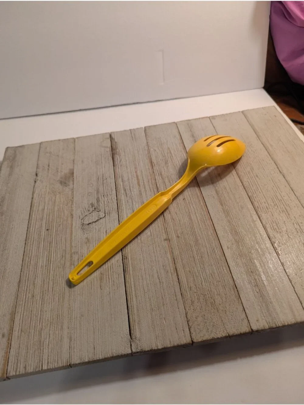 Ekco Slotted Serving Spoon Yellow Nylon Plastic 11